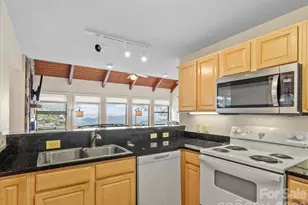 19 Lookout Loop, Burnsville, NC 28714 - Photo 12