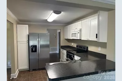 729 Park Drive, Statesville, NC 28677 - Photo 10