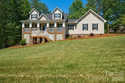 321 Winding Creek Drive, Morganton, NC 28655 - Photo 2