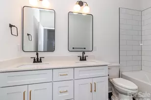 2517 Elon St, Charlotte, NC 28208 - Photo 6