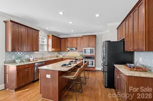 123 Hedgewood Dr, Mooresville, NC 28115 - Photo 10