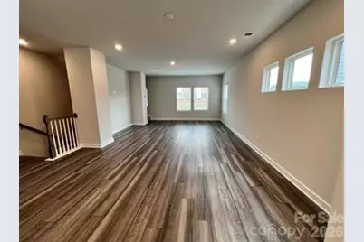 3754 Memorial Parkway, Charlotte, NC 28217 - Photo 8