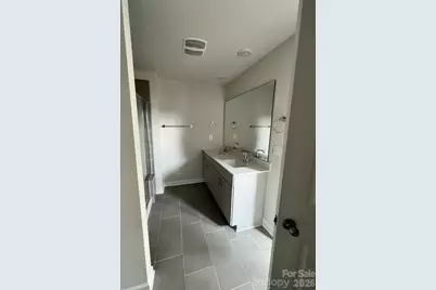 3754 Memorial Parkway, Charlotte, NC 28217 - Photo 10