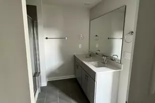 3754 Memorial Pkwy, Charlotte, NC 28217 - Photo 10