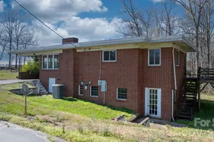 4914 E Nc 10 Hwy, Catawba, NC 28609 - Photo 2