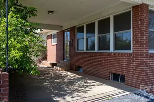 4914 E Nc 10 Hwy, Catawba, NC 28609 - Photo 4