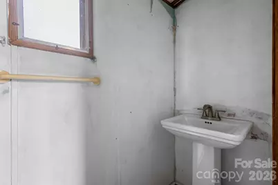 5624 R & R Farm Road, Connelly Springs, NC 28612 - Photo 16