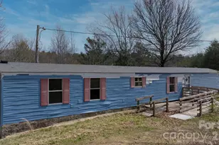 5624 R & R Farm Rd, Connelly Springs, NC 28612 - Photo 22