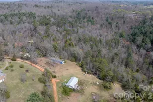 5624 R & R Farm Rd, Connelly Springs, NC 28612 - Photo 30