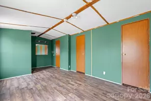 5624 R & R Farm Rd, Connelly Springs, NC 28612 - Photo 8