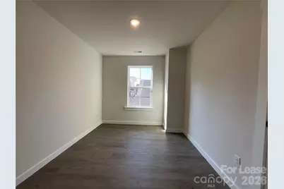 128 18th Street Place NW, Hickory, NC 28601 - Photo 10