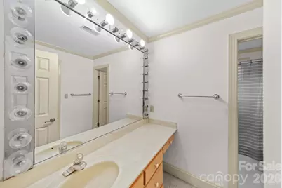 5215 Silchester Lane, Charlotte, NC 28215 - Photo 24