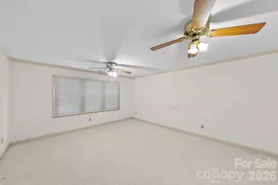5215 Silchester Ln, Charlotte, NC 28215 - Photo 32