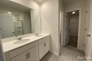 2209 Rolling Hls Dr, Dallas, NC 28034 - Photo 8