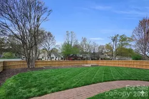 2933 Park Rd, Charlotte, NC 28209 - Photo 2