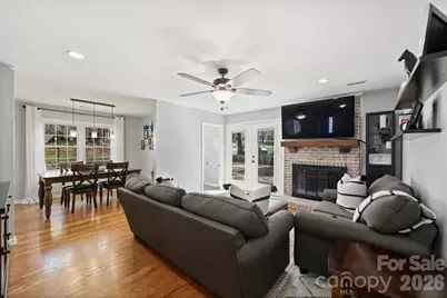 2310 Oldenburg Drive, Charlotte, NC 28210 - Photo 10