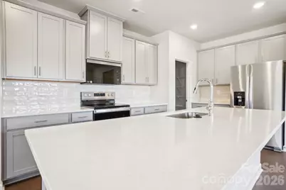 1330 30th Street Lane NE, Conover, NC 28613 - Photo 4