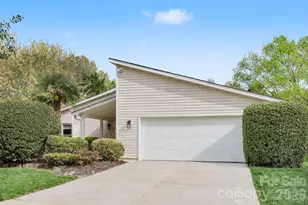 10106 Fairway Ridge Rd, Charlotte, NC 28277 - Photo 1