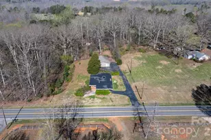 4914 E Nc 10 Hwy, Catawba, NC 28609 - Photo 34