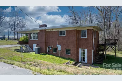 4914 E Nc 10 Highway, Catawba, NC 28609 - Photo 2