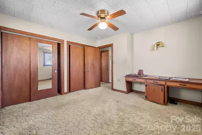 4914 E Nc 10 Highway, Catawba, NC 28609 - Photo 22