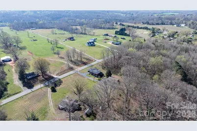 4914 E Nc 10 Highway, Catawba, NC 28609 - Photo 44