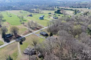 4914 E Nc 10 Hwy, Catawba, NC 28609 - Photo 44