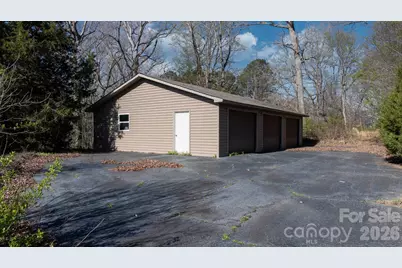 4914 E Nc 10 Highway, Catawba, NC 28609 - Photo 32
