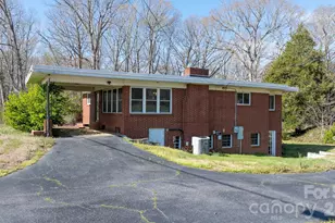 4914 E Nc 10 Hwy, Catawba, NC 28609 - Photo 1