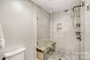 9411 Kings Falls Dr, Charlotte, NC 28210 - Photo 14