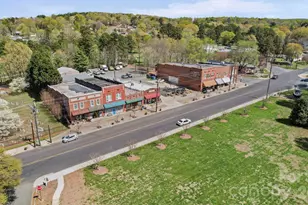 709 Sherman St, Badin, NC 28009 - Photo 26