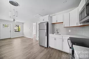 709 Sherman St, Badin, NC 28009 - Photo 8