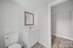 709 Sherman St, Badin, NC 28009 - Photo 18