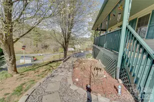 335 Icenhower Rd, Leicester, NC 28748 - Photo 20