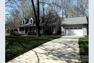 2922 Butter Churn Lane, Matthews, NC 28105 - Photo 4