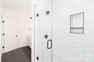 2521 Elon St, Charlotte, NC 28208 - Photo 18