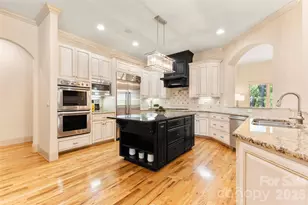 1405 Saratoga Woods Dr, Waxhaw, NC 28173 - Photo 10