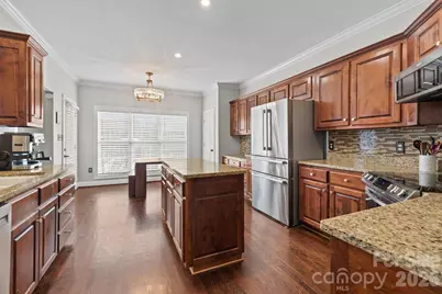 7407 Balintoy Lane, Matthews, NC 28104 - Photo 16