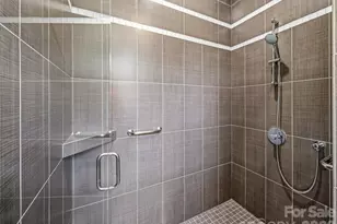 41 Cumberland Cir, Asheville, NC 28801 - Photo 20