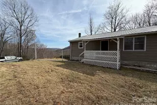 288 Willow Ln, Rosman, NC 28772 - Photo 4