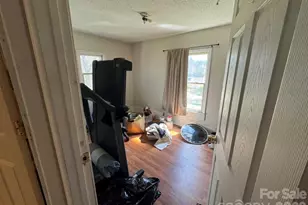 307 Adrian St, Mount Holly, NC 28120 - Photo 4