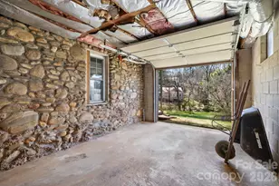 212 Holtzclaw St, Canton, NC 28716 - Photo 46