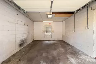 212 Holtzclaw St, Canton, NC 28716 - Photo 44