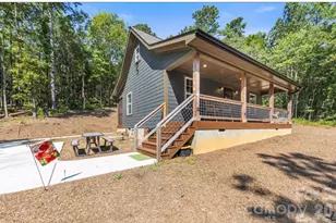 8333 Catawba Cove Dr, Belmont, NC 28012 - Photo 1