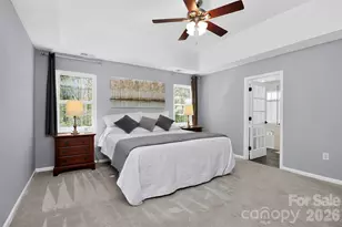 10729 Schooner Bay Ln, Charlotte, NC 28215 - Photo 20