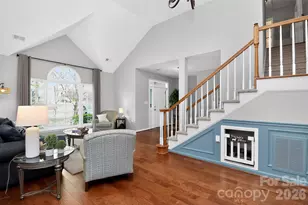 10729 Schooner Bay Ln, Charlotte, NC 28215 - Photo 8