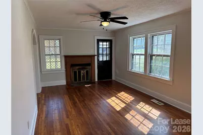 194 Lawing Street, Lincolnton, NC 28092 - Photo 6