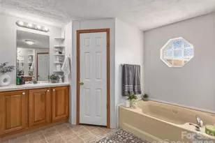 114 Gateway Cove, Canton, NC 28716 - Photo 14