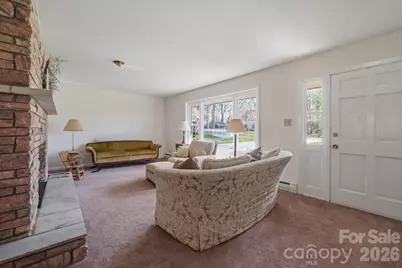 513 2nd Avenue Place NE, Conover, NC 28613 - Photo 4