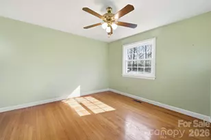 513 2nd Ave Pl NE, Conover, NC 28613 - Photo 20